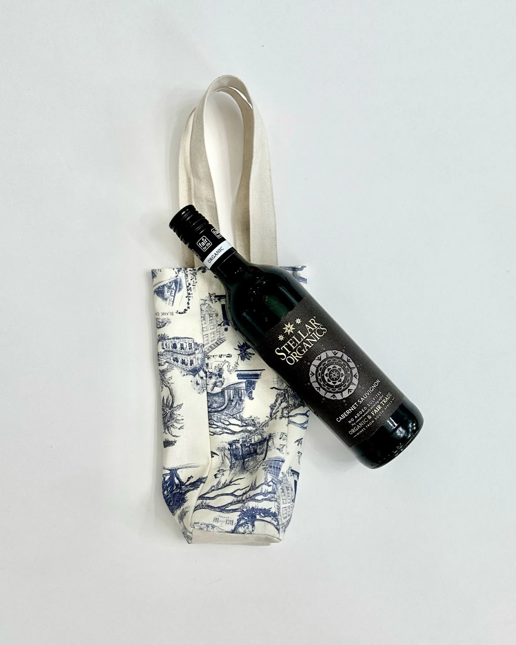 Savannah Toile Wine Carrying Tote