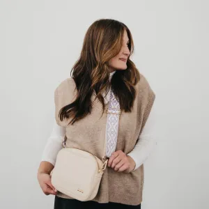 Willow Camera Crossbody Bag: Cream